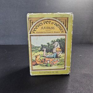 Vintage Winnie the Pooh collection